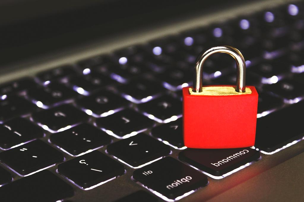 KI-gestützte Datenschutztechnologien und maschinelles Lernen für Cybersicherheit